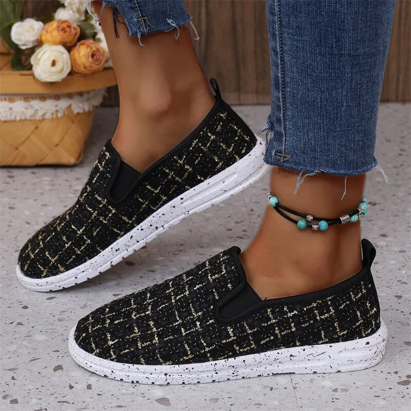 New Women Vulcanized Shoes  Women Checkered Canvas Shoes Casual Ladies Walking Platform Shoes Slip on Loafers Sport Shoes