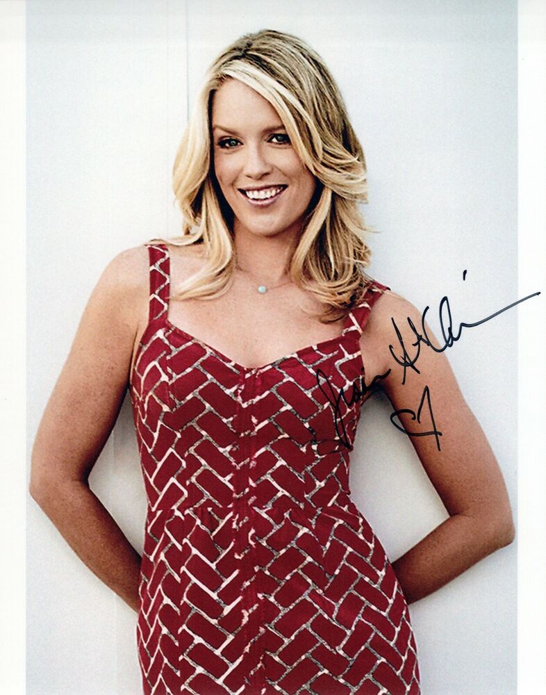 Jessica St. Clair glamour shot autographed Photo Poster painting signed 8x10 #2