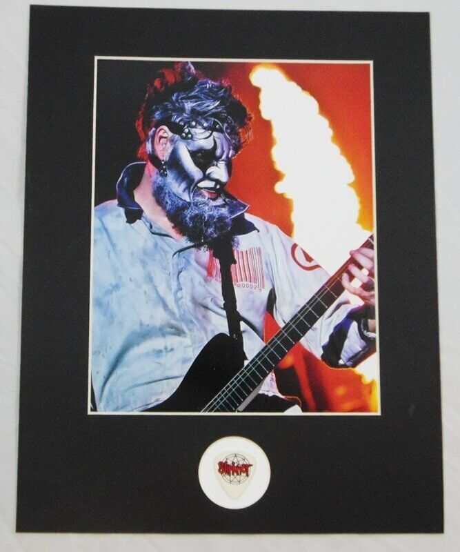 Jim Root Slipknot Concert Stage Used Pick With Matted Photo Poster painting Display 11x14