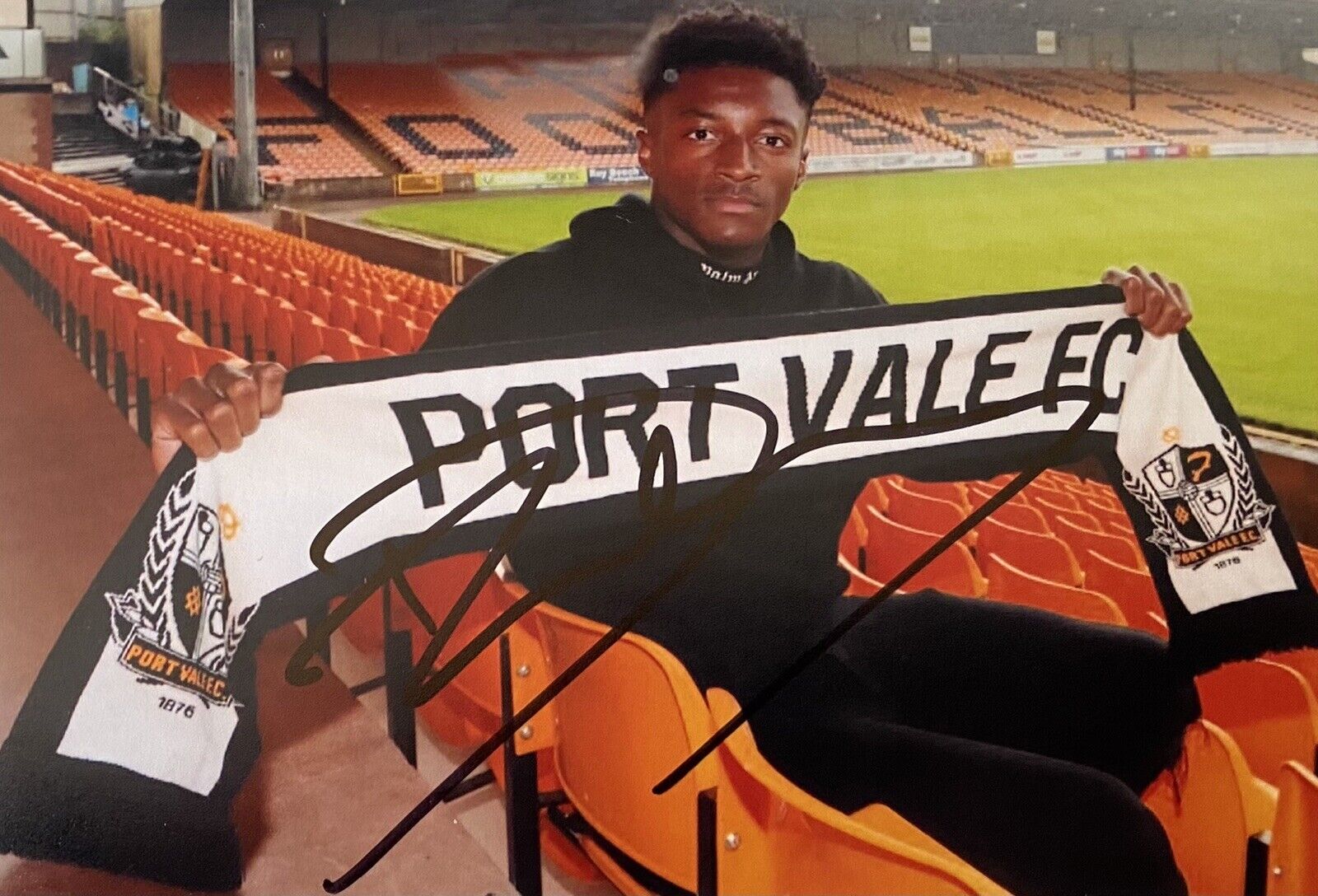 Devante Rodney Genuine Hand Signed Port Vale 6X4 Photo Poster painting