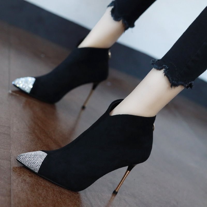 Fashion High Heels Short Boots for Women 2020 Thin Heels Pumps Women Shoes Autumn Pointed Toe Suede Ankle Boots for Women New