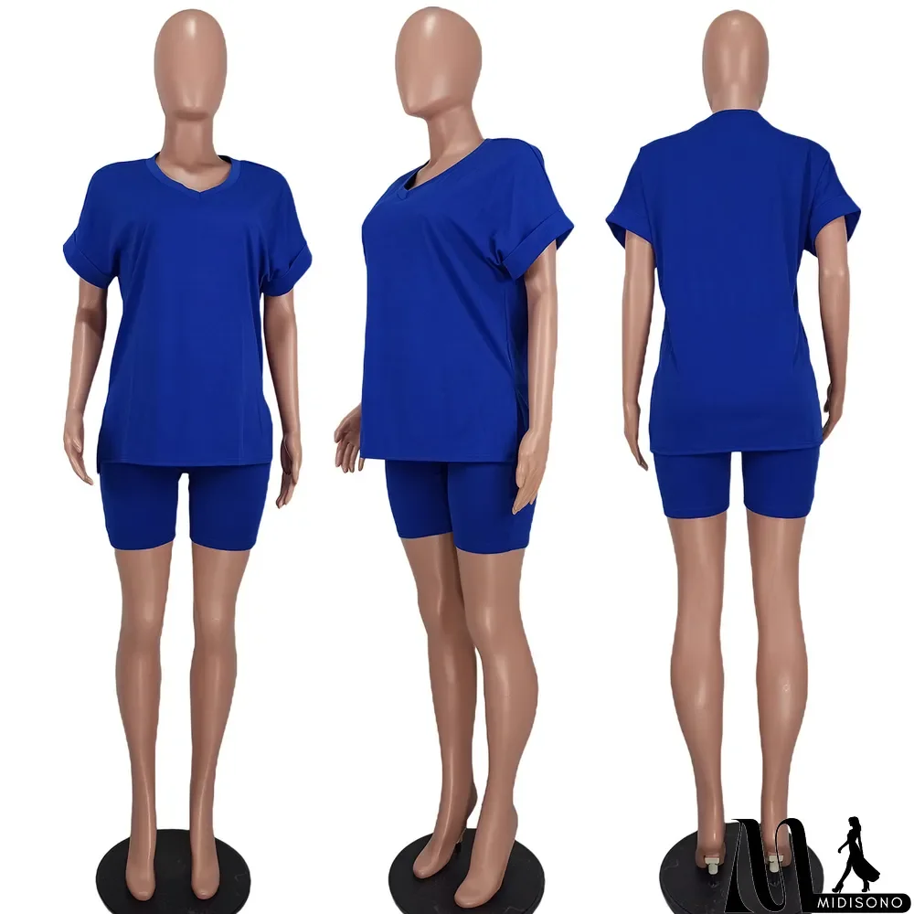 MidiSono - Two-piece Solid Color Slit Casual Shorts