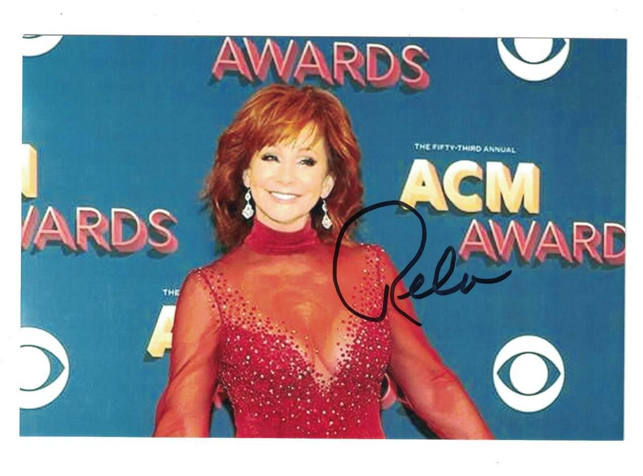 Reba McEntire Signed Autographed 4 x 6 Photo Poster painting Country Music Singer Actress B