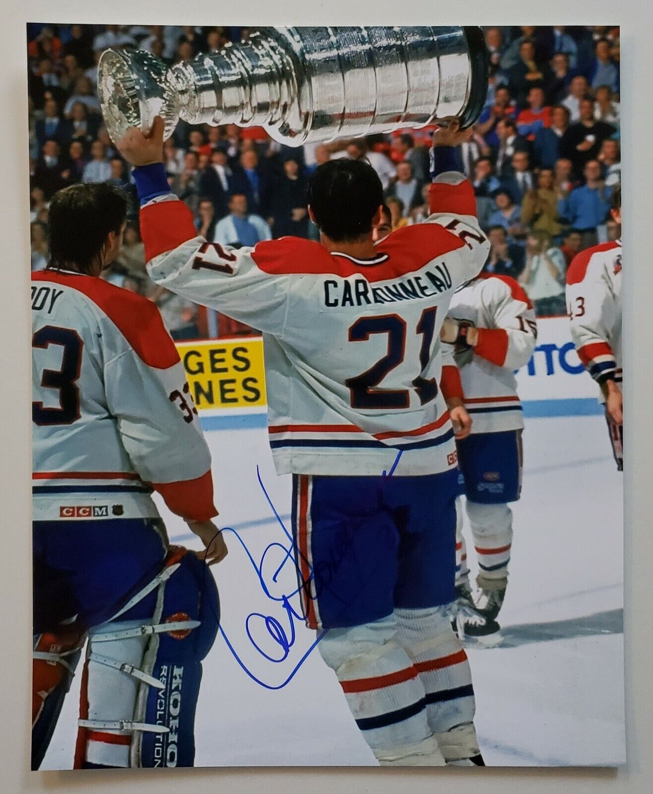 Guy Carbonneau Signed 8x10 Photo Poster painting Hockey NHL Montreal Canadiens HOF LEGEND RAD