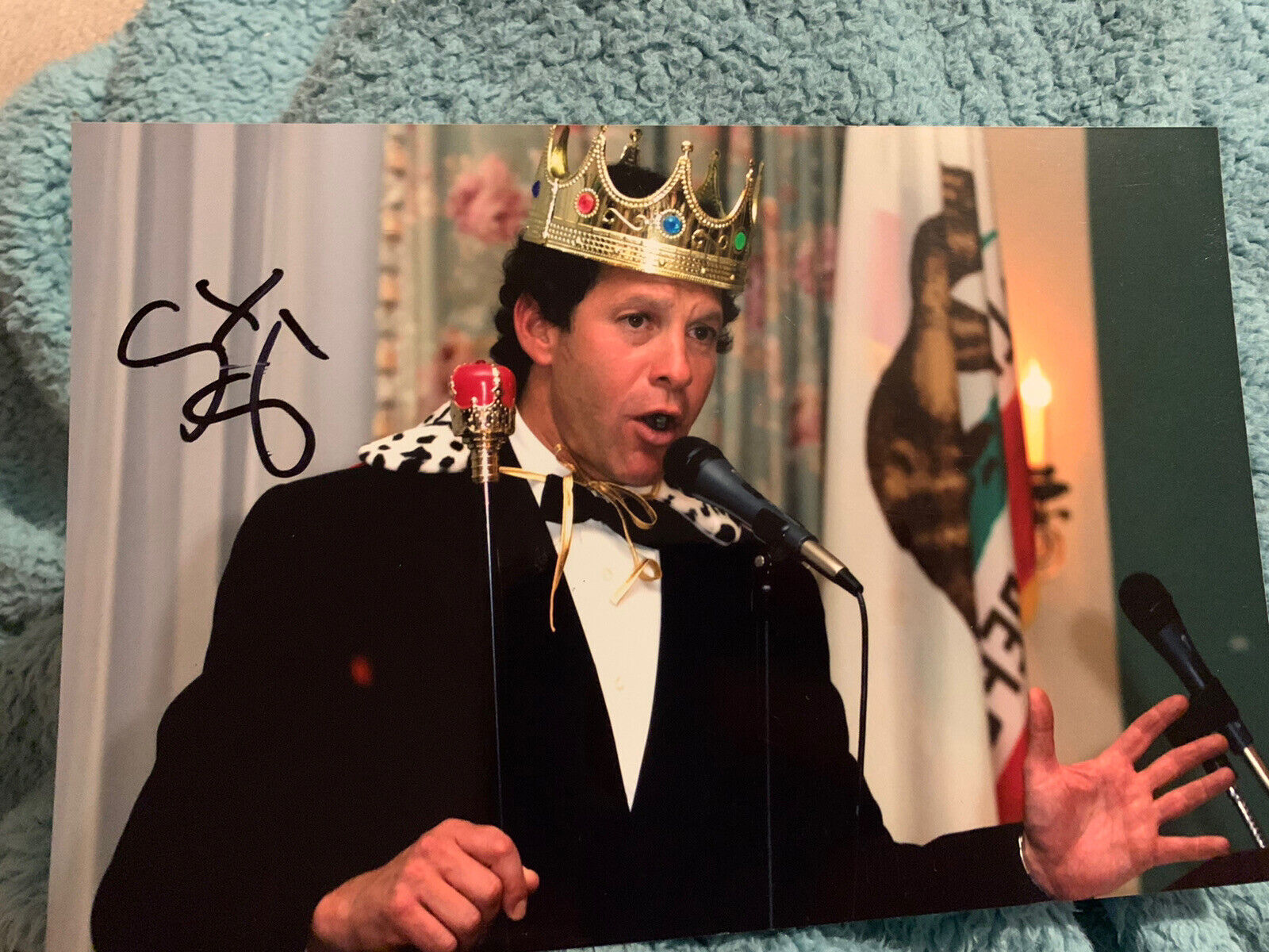 STEVE GUTTENBERG - POLICE ACADEMY - Signed 9x6 Photo Poster painting