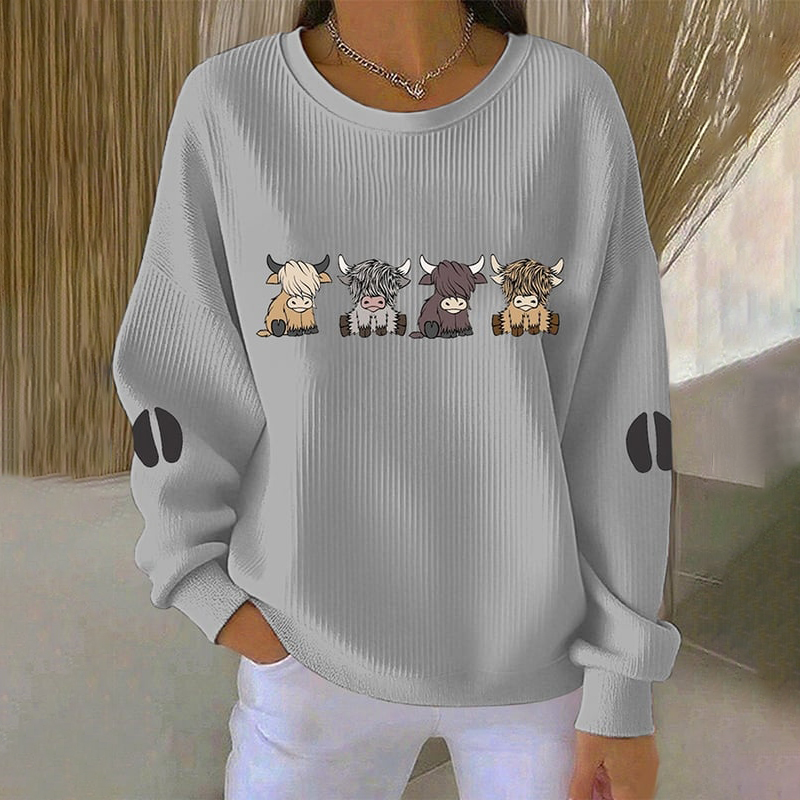 Women's Cute Highland Cow Print Casual Sweatshirt elevenforest