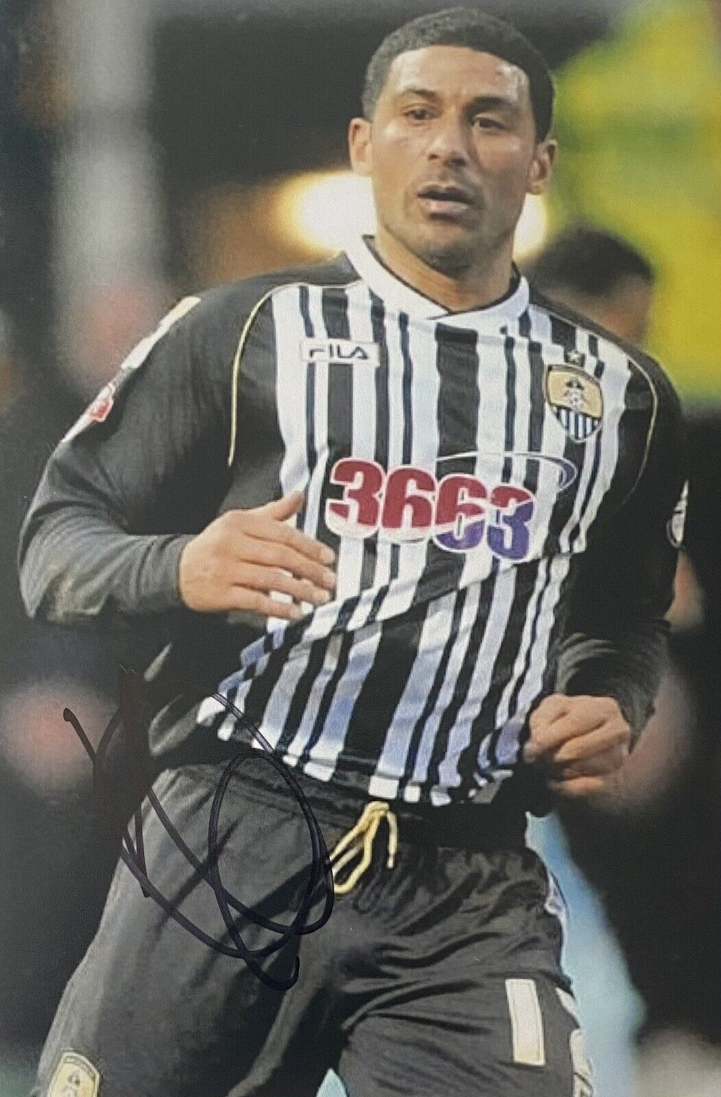 Hayden Mullins Genuine Hand Signed Notts County 6X4 Photo Poster painting 2
