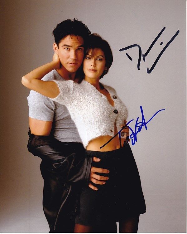 TERI HATCHER and DEAN CAIN signed autographed LOIS & CLARK SUPERMAN Photo Poster painting