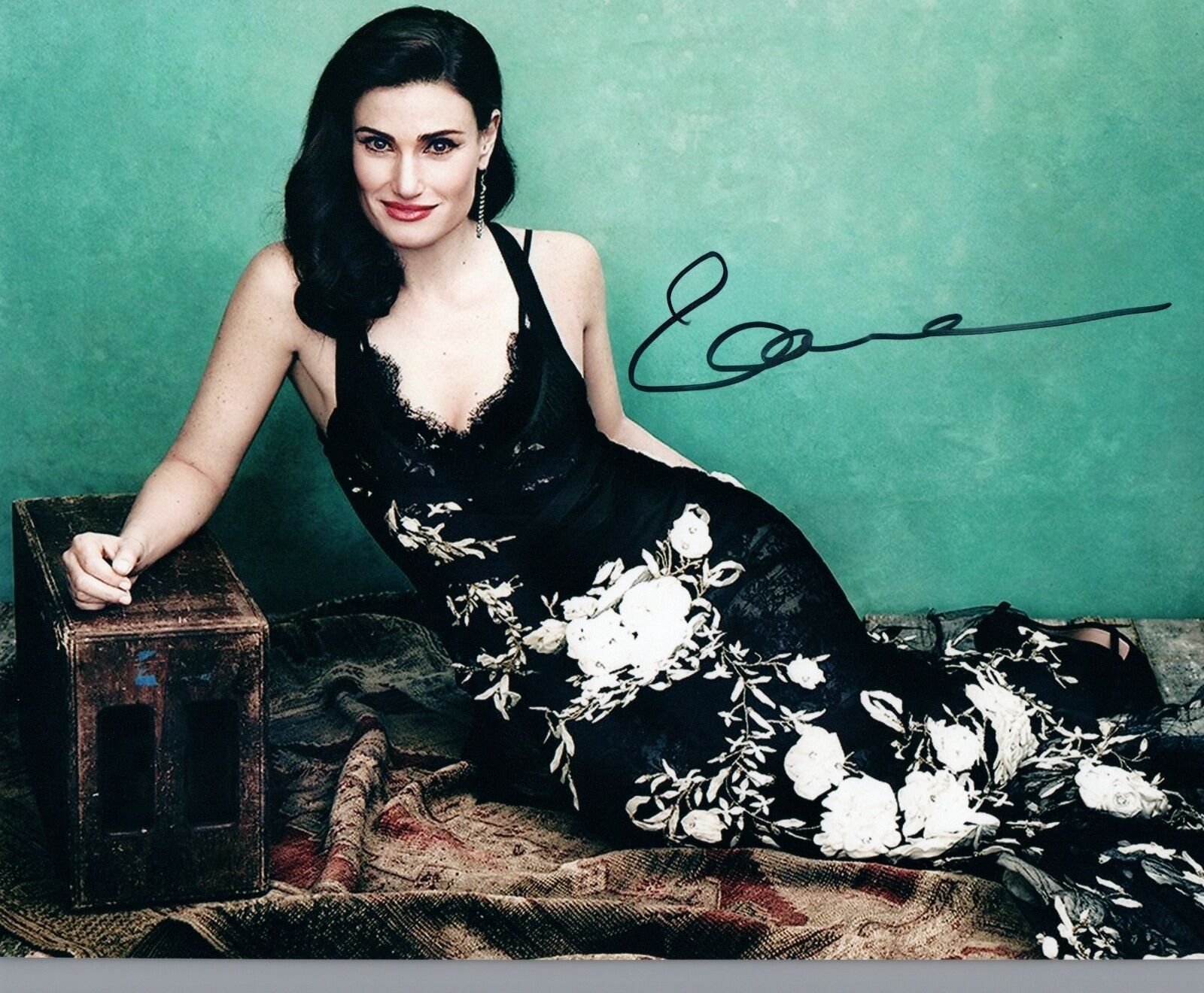 Idina Menzel Signed Autographed 8x10 Photo Poster painting Elsa Frozen Wicked Rent COA VD