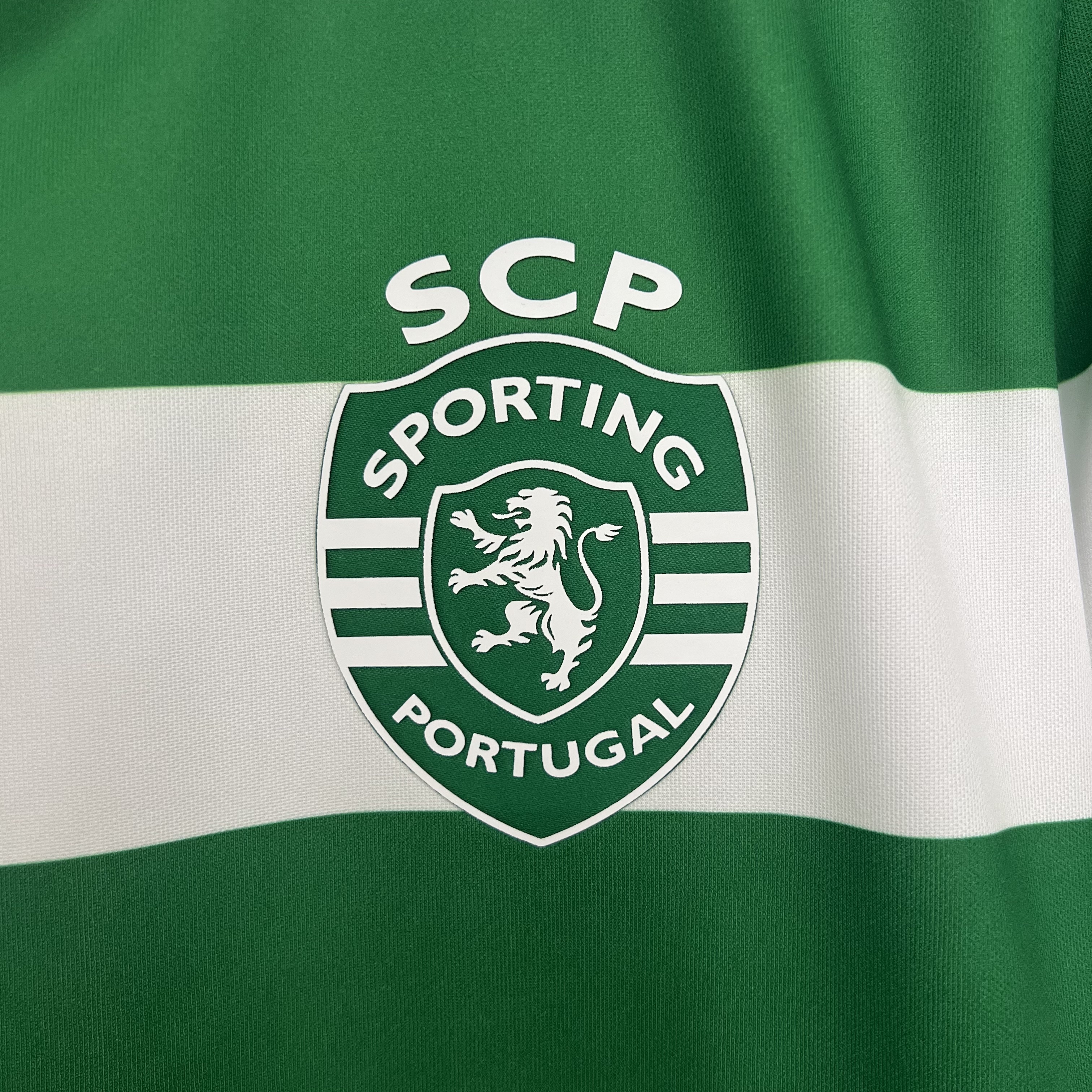 25/26 Lisbon Home Football Shirt 1:1 Thai Quality