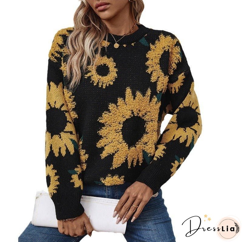 Women's Towel Embroidery Round Neck Long Sleeve Sweaters