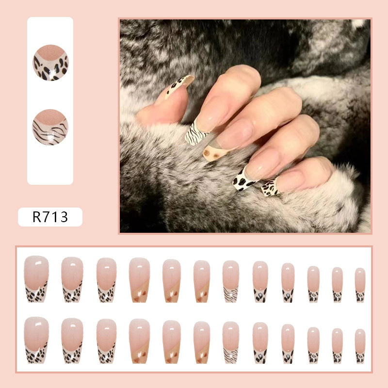 Simple And Cute Classic Style Autumn And Winter Wear Armor Cheap Hot Sale Nail Sticker Caramel Amber Finished Product Fake Nails