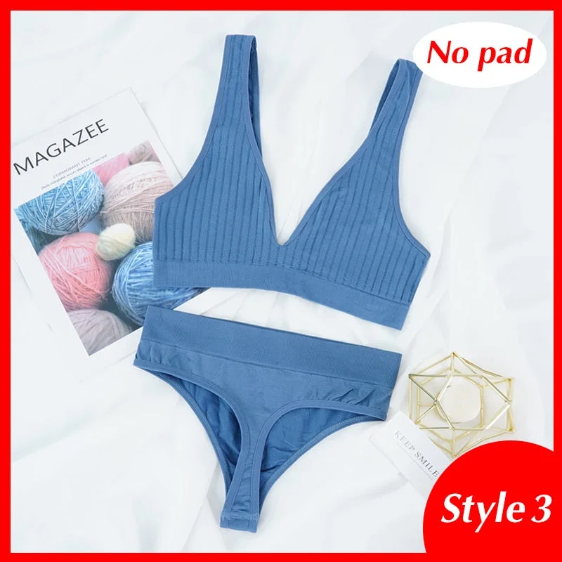 Women Seamless Bra Set Sexy Thong Low Waist Panties Wire Free Bra Push Up Bralette Lingerie Deep V Backless Underwear Set