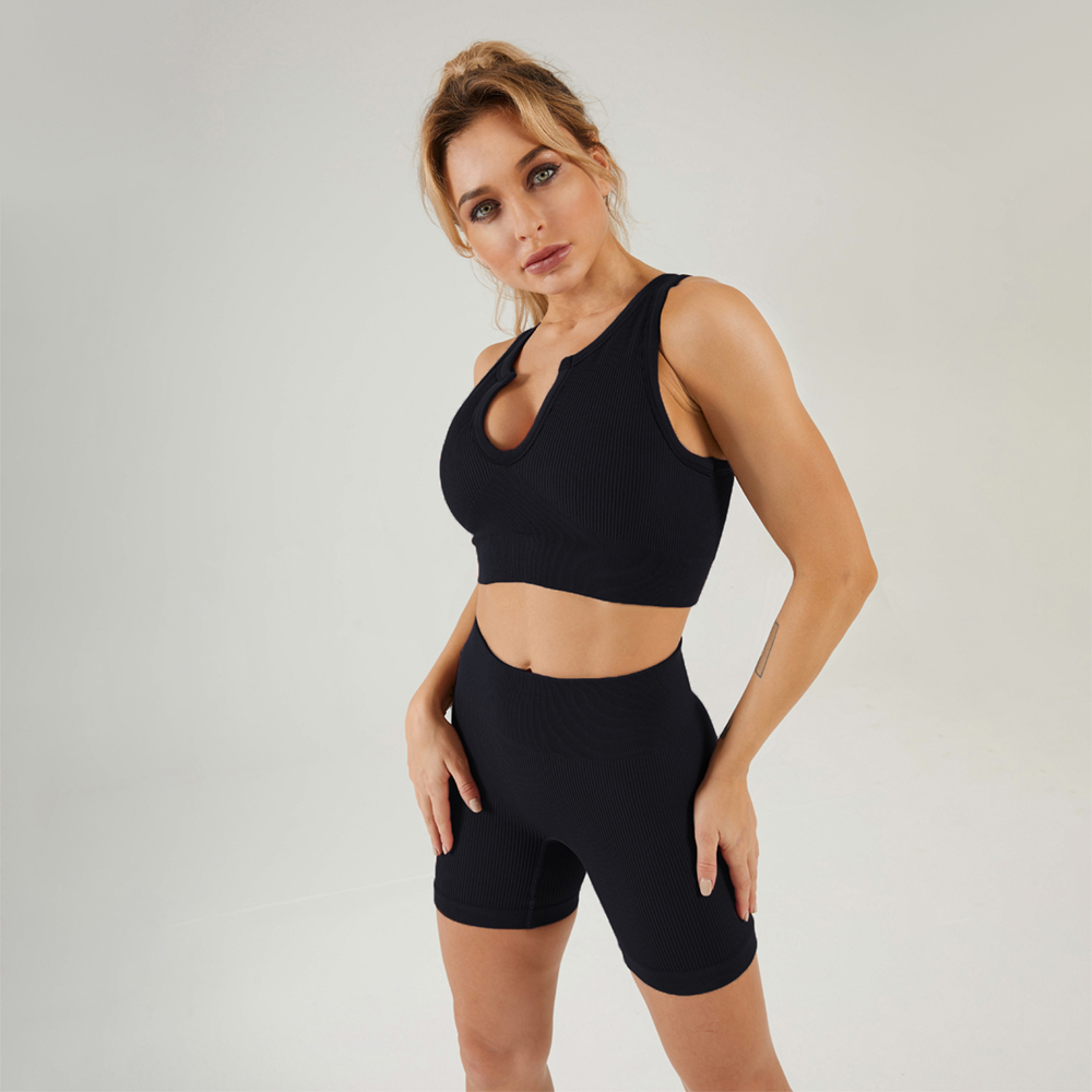 Sports leggings and bra set