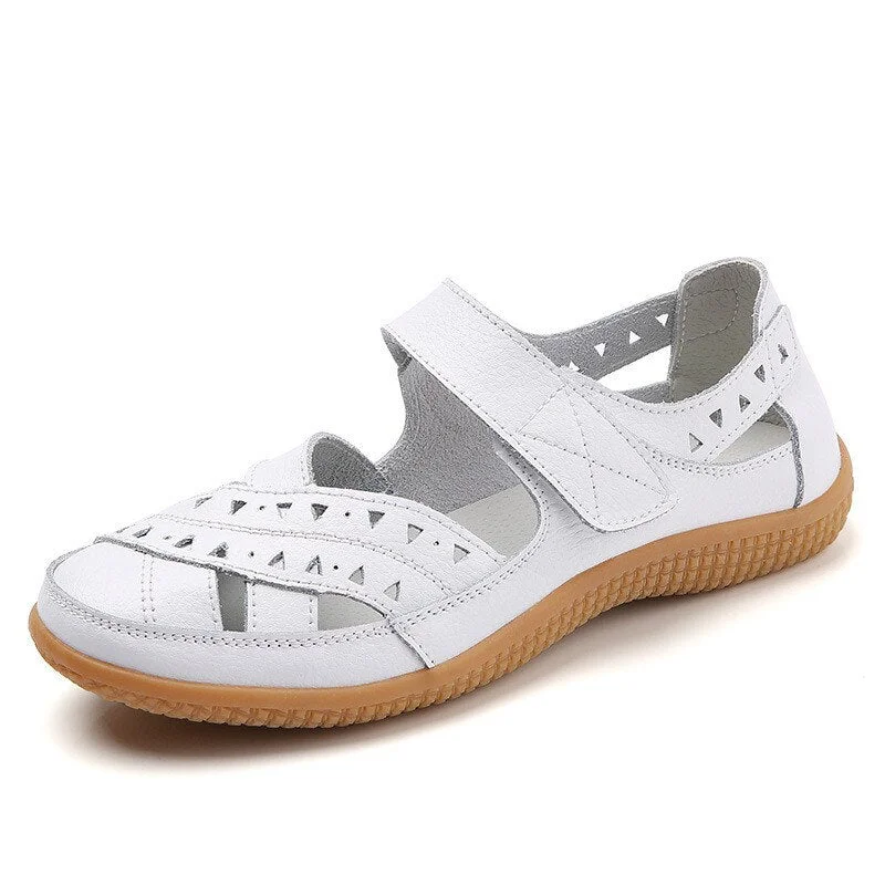 New Genuine Leather Women's Summer Sandals Cut-Outs Woman Flats Shoes Breathable Female Beach Loafers Soft Mother Shoe