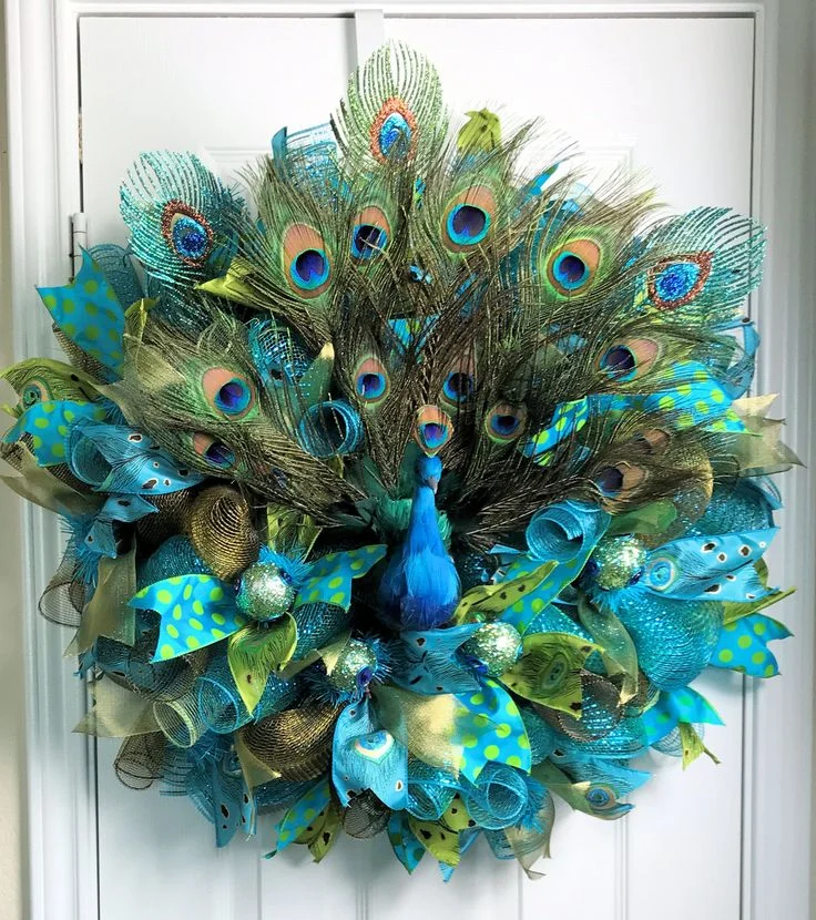 😍Rare Find-🦚Peacock Deco Mesh Feathers Wreath💝