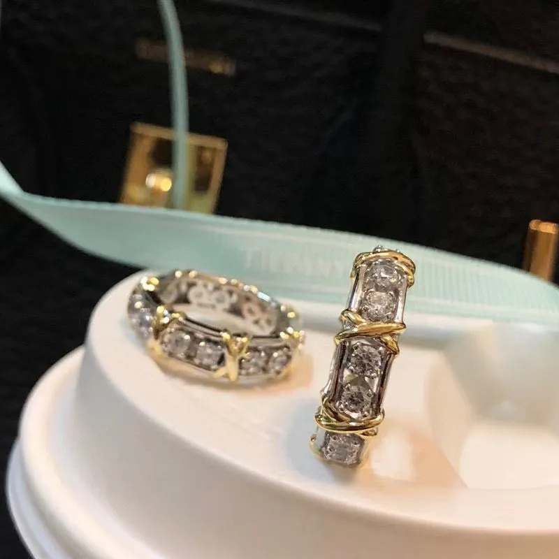 Schlumberger ring Crossed XO diamond ring