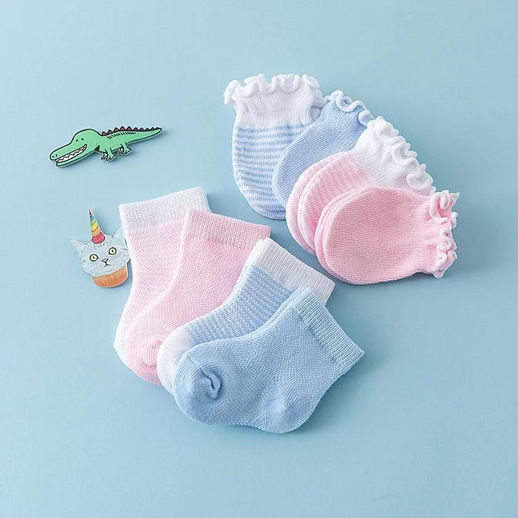 Cute newborn pink or blue gloves socks set Toy - RSDP-Rebornbabypuppen-Rebornbabypuppen.de