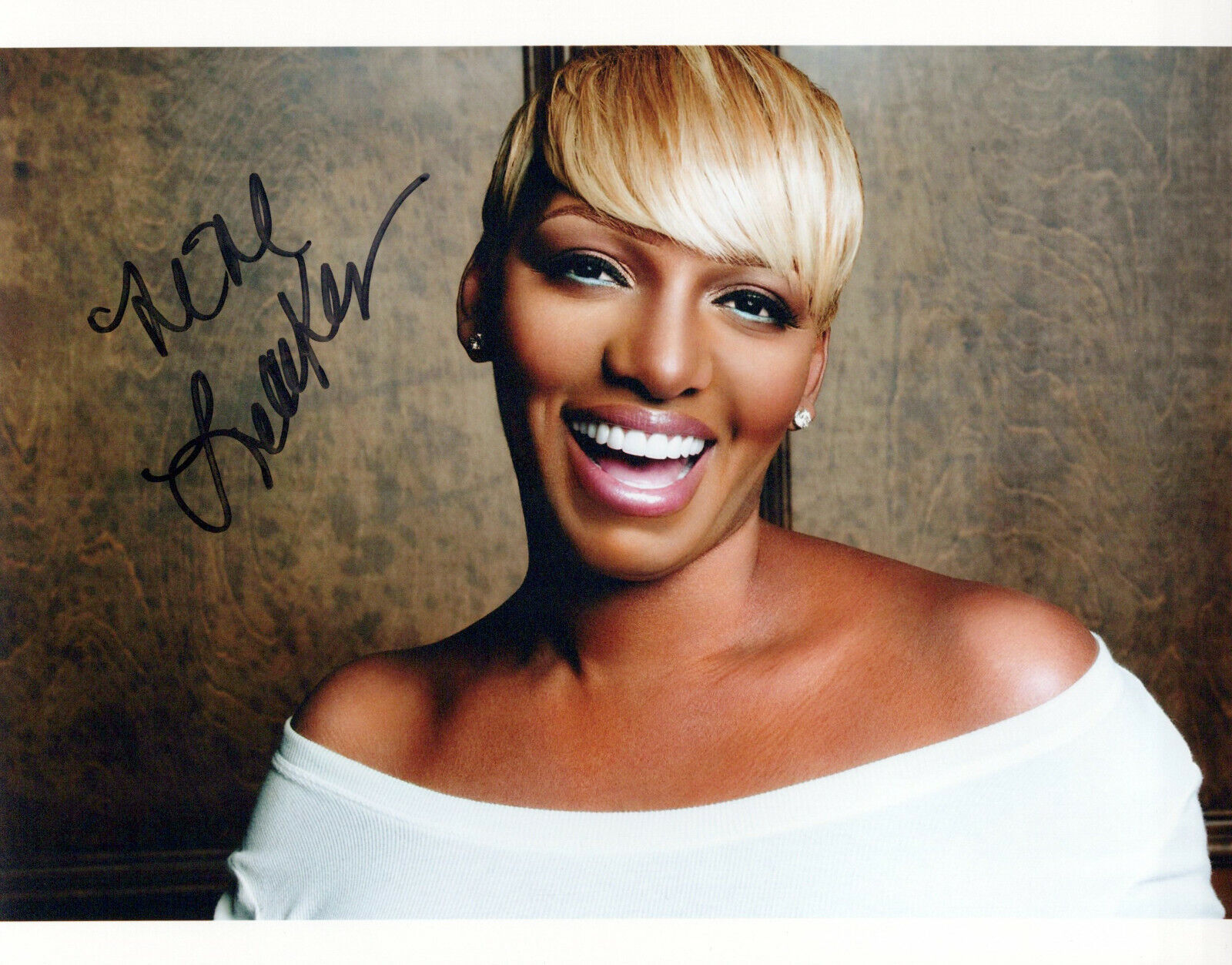 Nene Leaks glamour shot autographed Photo Poster painting signed 8x10 #2