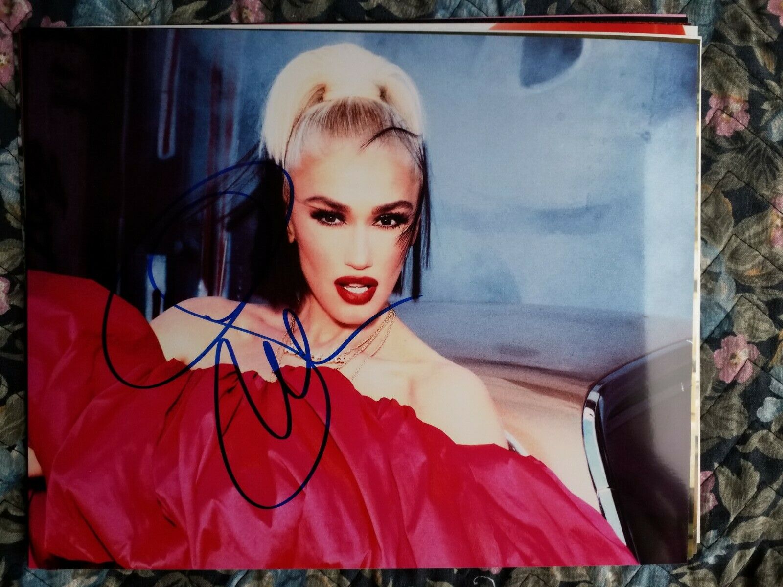 Autographed Gwen Stefani Authentic Signed 8 x 10 Photo Poster painting Nice