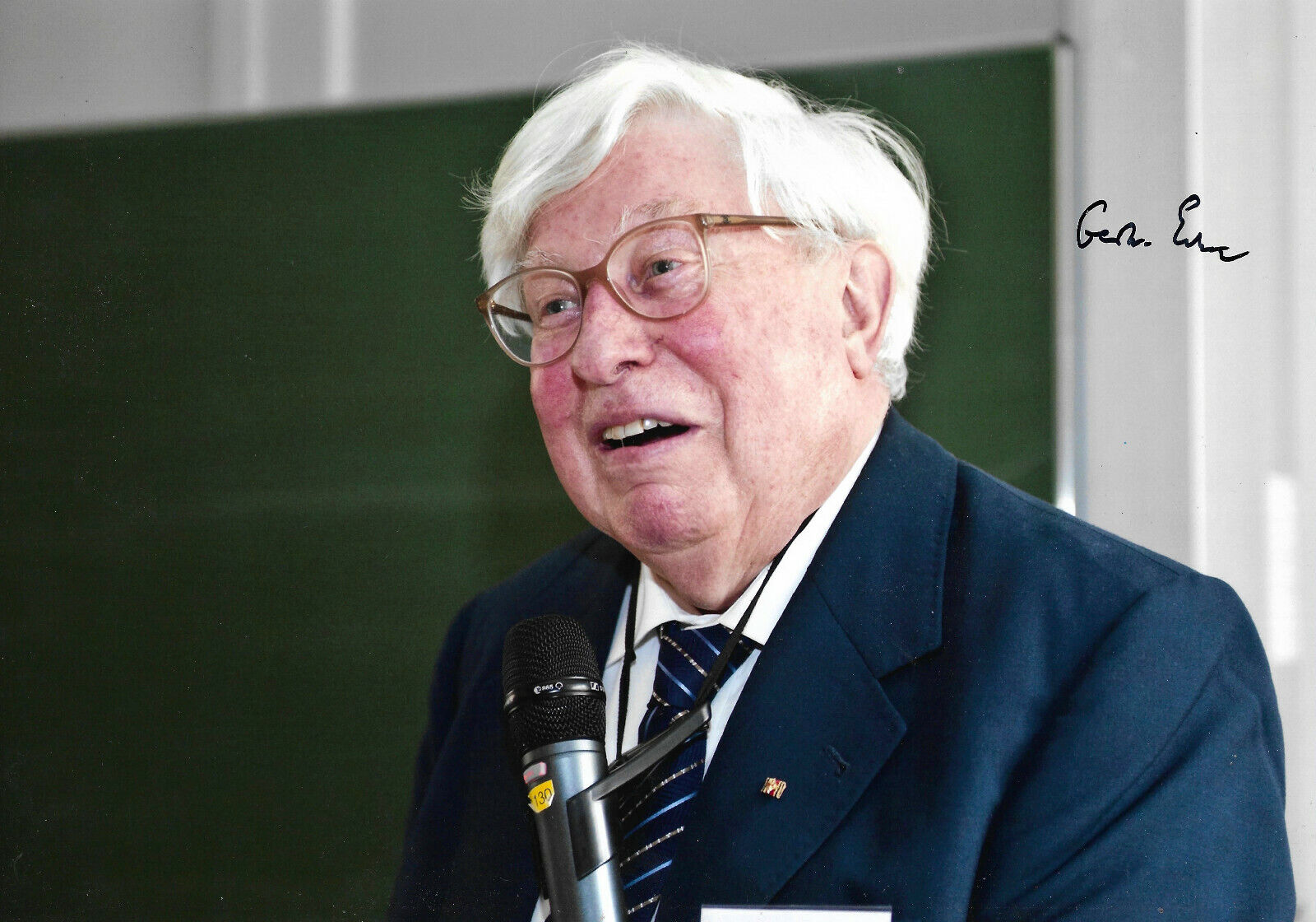 Gerhard Ertl Nobel Laureate