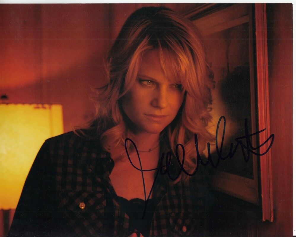 JOELLE CARTER hand-signed JUSTIFIED 8x10 w/ uacc rd coa SEXY COLOR CLOSEUP SCENE