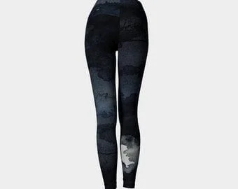 Pornhint Bird Leggings - Designer Clothing -  Raven Painting - Artistic All Over Printed Leggings