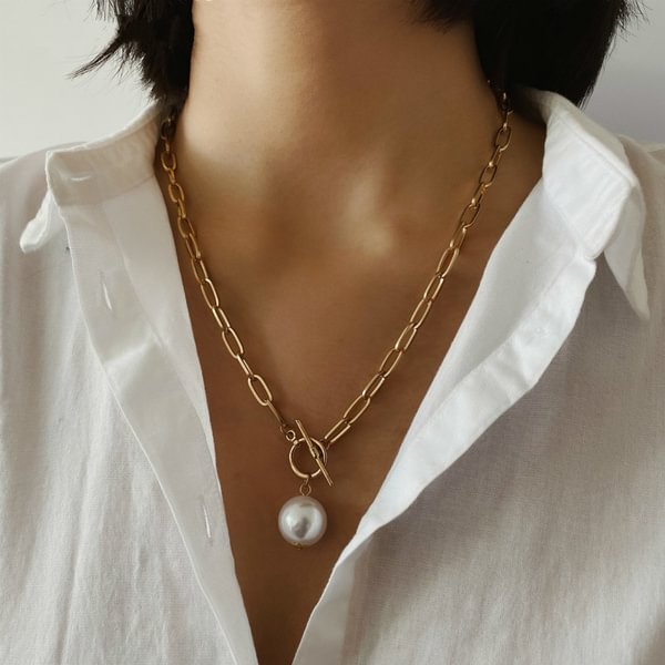New Pearl Pendant Necklace for Women Sweater Chain Gold Color Long Chain Necklace Jewelry