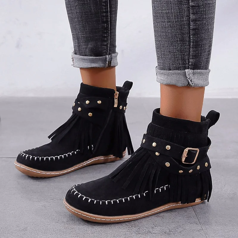 Yyvonne Suping Bottom Short Boots Women 2025 Autumn And Winter Rivet Belt Buckle Martin Boots Velvet Leisure Boots