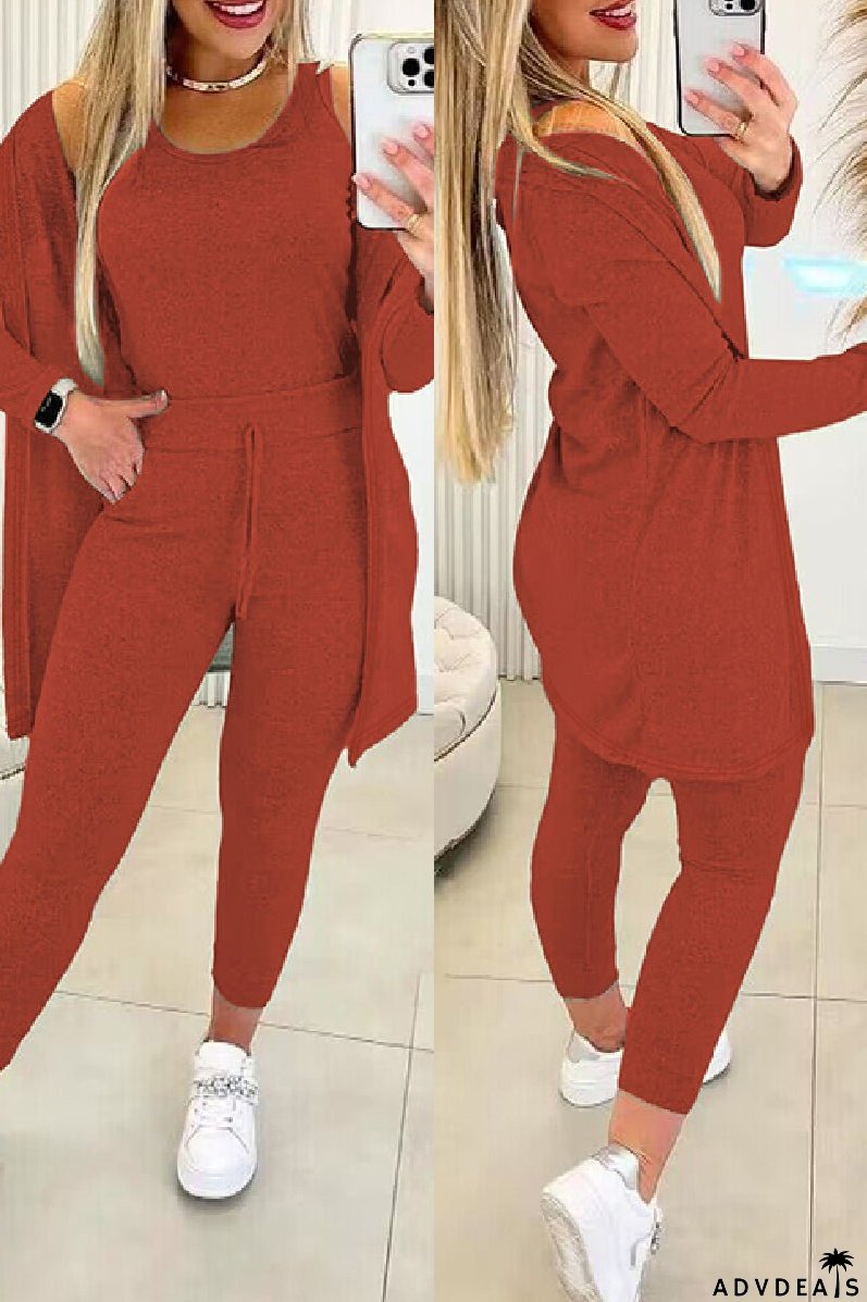 Elegant tricolor set for women