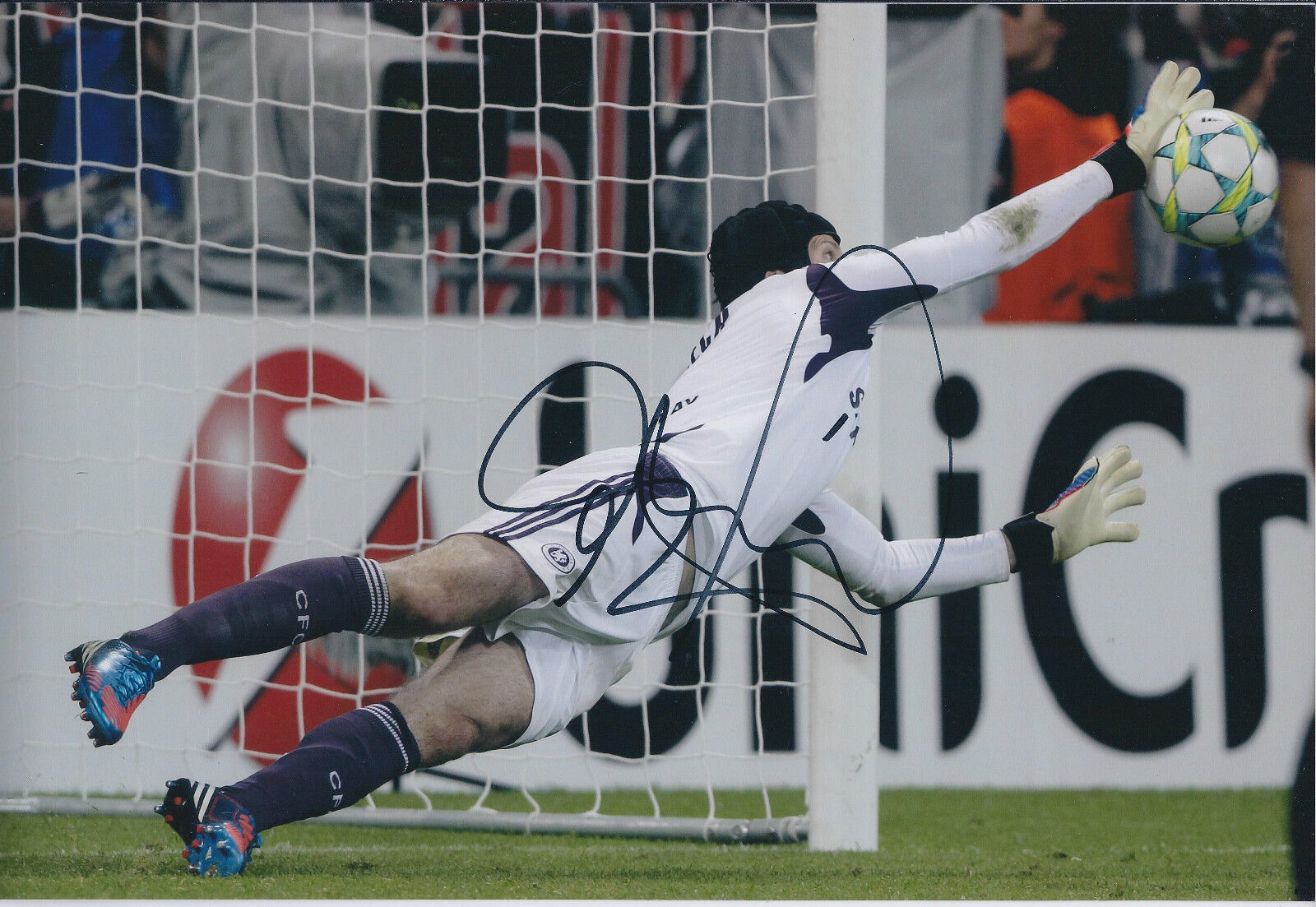 Petr CECH Signed Autograph Photo Poster painting AFTAL COA Chelsea Champions League Penalty Save