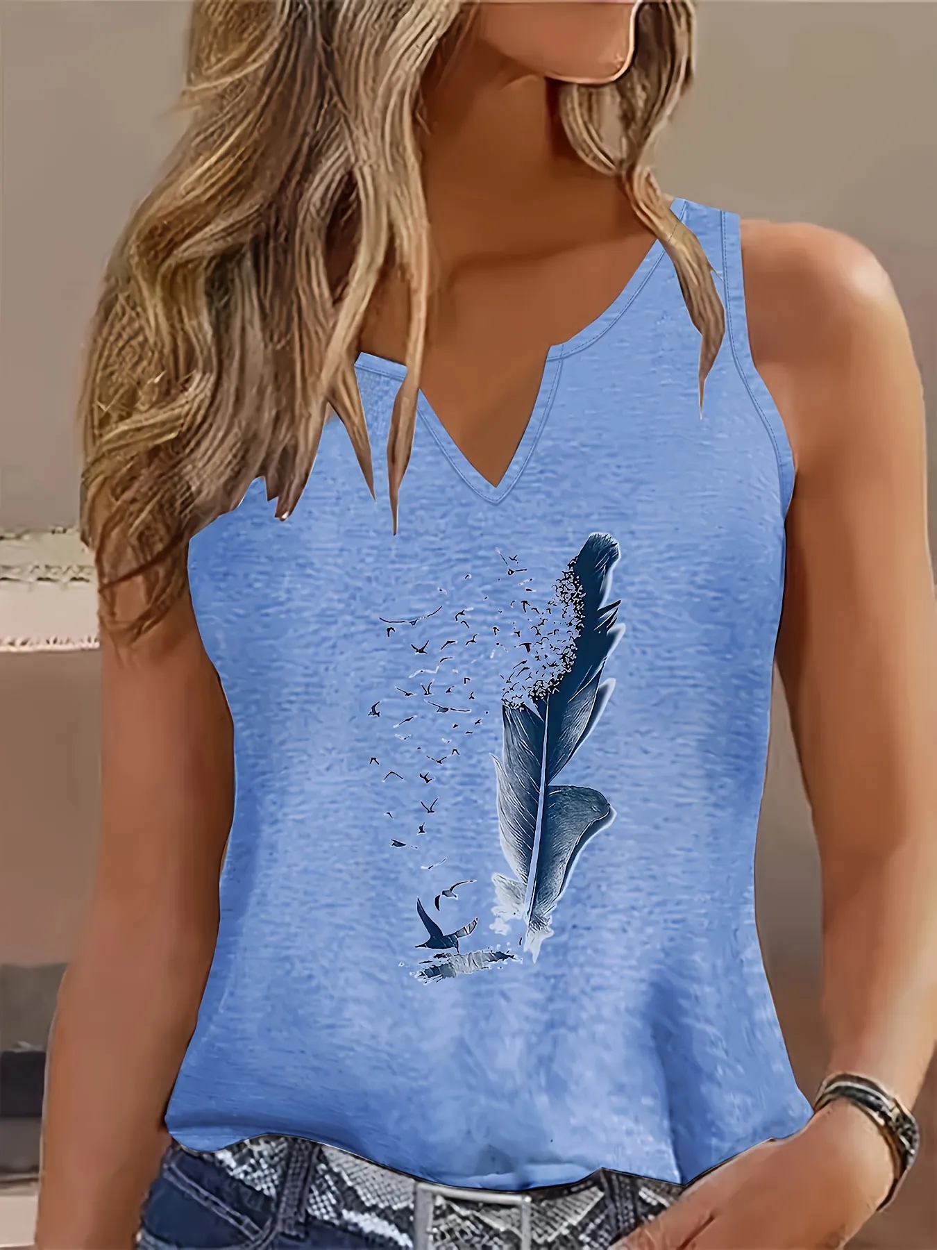 Lightweight Stretchy Womens Casual Double V-Neck Sleeveless Tank Top Machine Washable