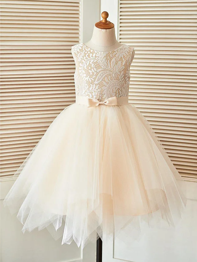 Daisda Sleeveless Scoop Neck A-Line Knee Length Flower Girl Dress Lace Tulle With Sash  Ribbon