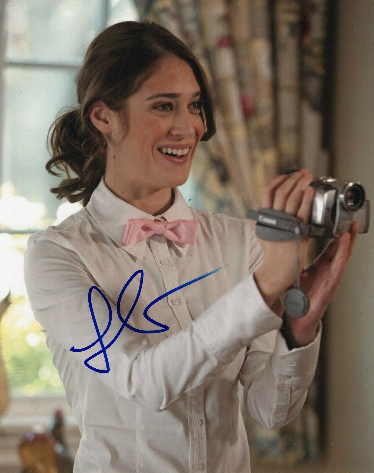Lizzy Caplan Signed 8x10 Photo Poster painting w/COA Mean Girls Cloverfield