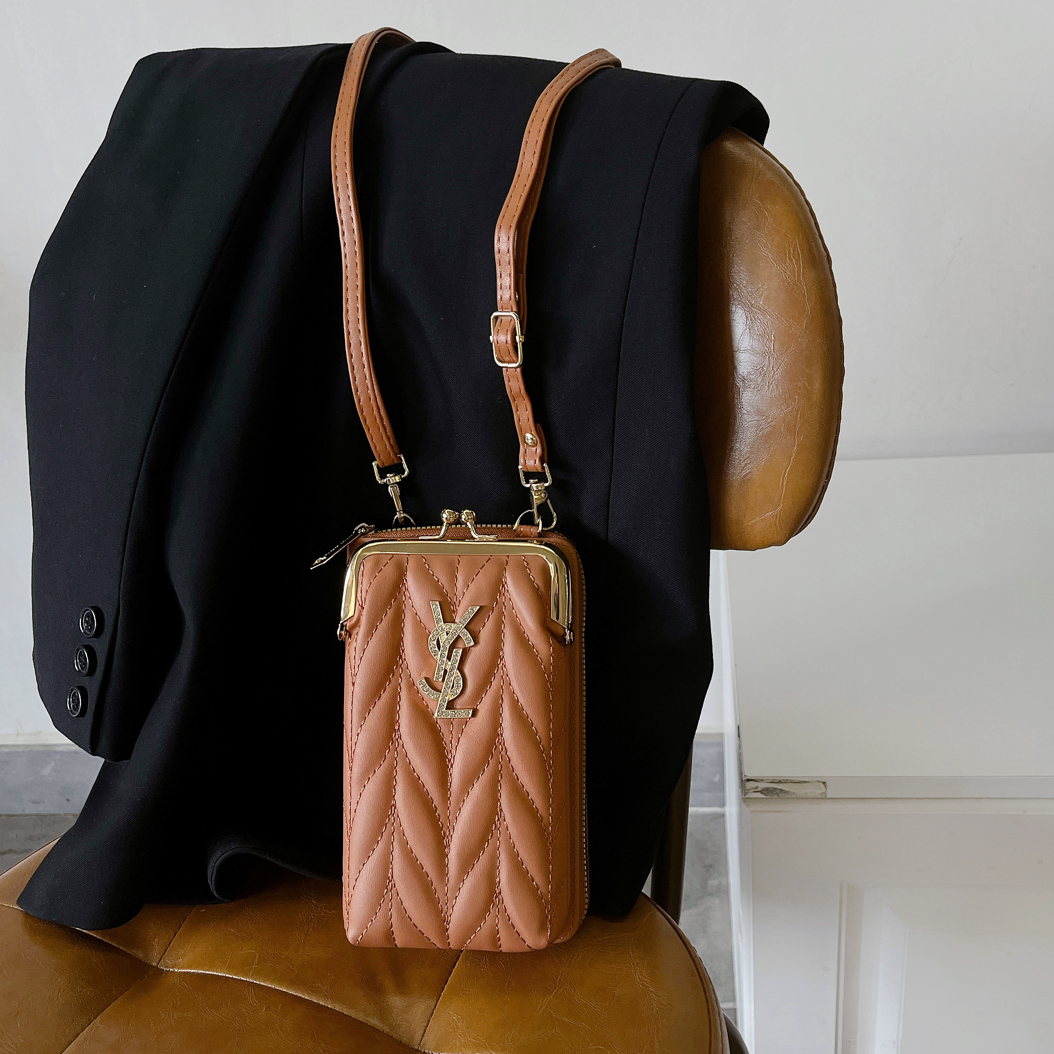 YSL Loulou in Quilted Leather Crossbody Bag Phone Wallet Card Holder Armpit Bag