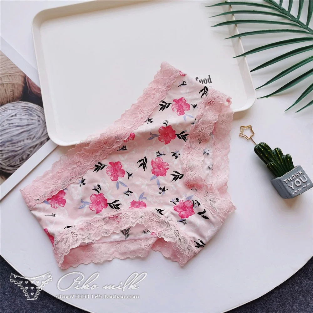 European Style Sexy Underwear Women's Ice Silk Printing Panties Fashion Lace Briefs Ladies Low Waist Underpants Female Lingerie
