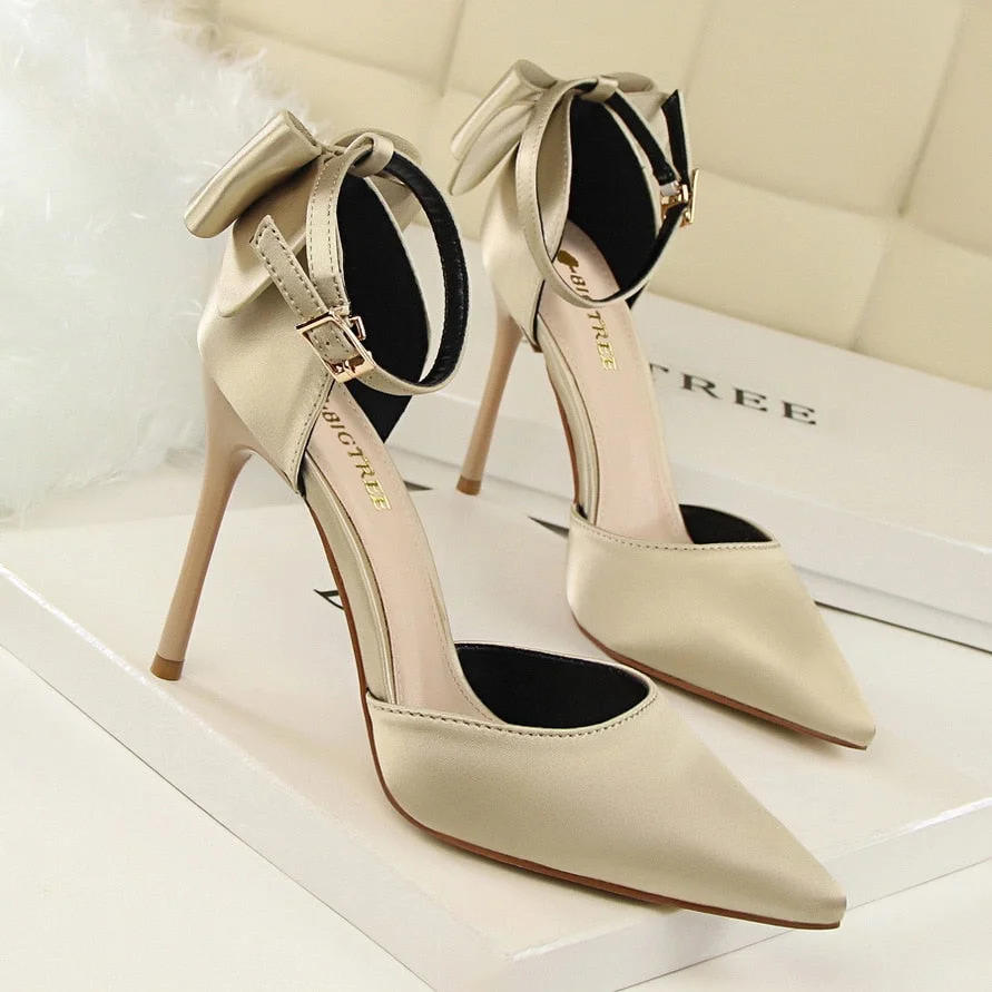  2022 Women Shoes Low-Cut Pointed Toe 8cm Thin High Heel Back Strap Desginer Sandals Luxury Pumps