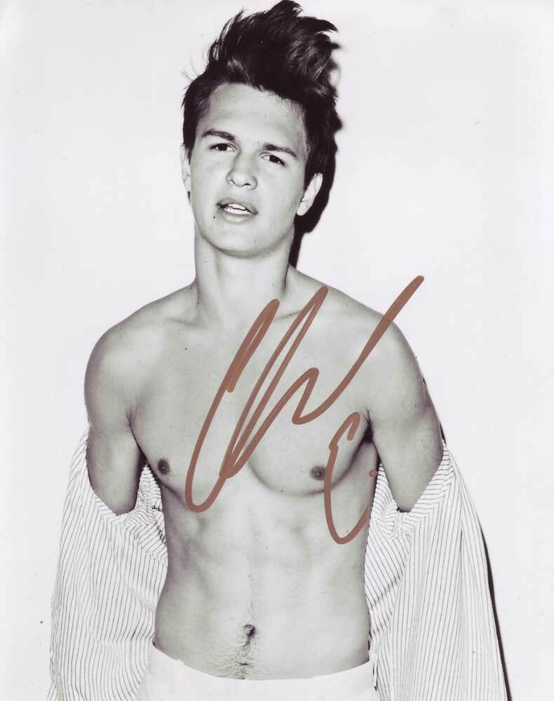 Ansel Elgort In-Person AUTHENTIC Autographed Photo Poster painting SHA #65870