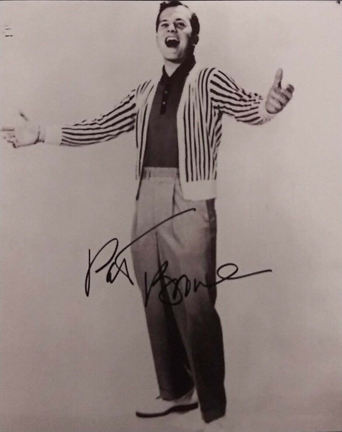 Pat Boone signed 8x10