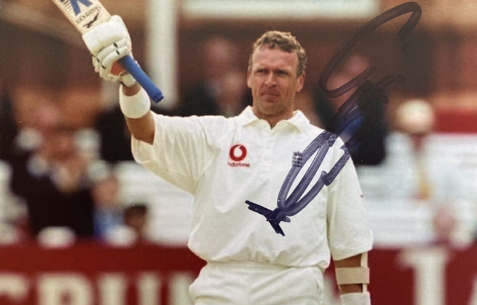 Alec Stewart Genuine Hand Signed England 6X4 Cricket Photo Poster painting