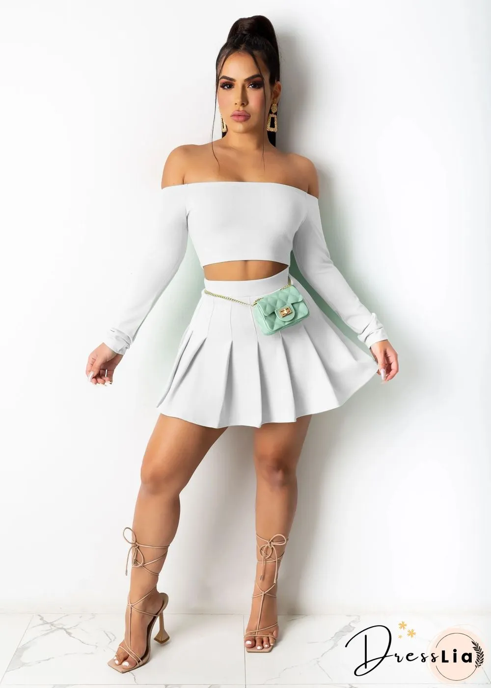 Sexy Off Shoulder Long Sleeve Crop Top Pleated Skirt 2 Piece Set