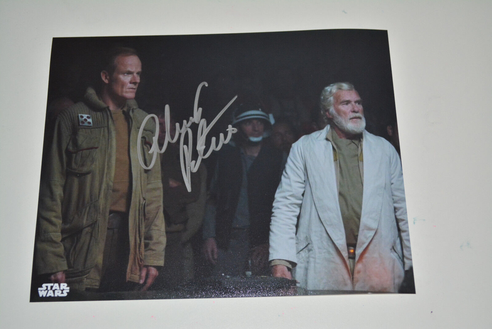 ALISTAIR PETRIE signed autograph 8x10 (20x25 cm) In Person STAR WARS ROGUE ONE