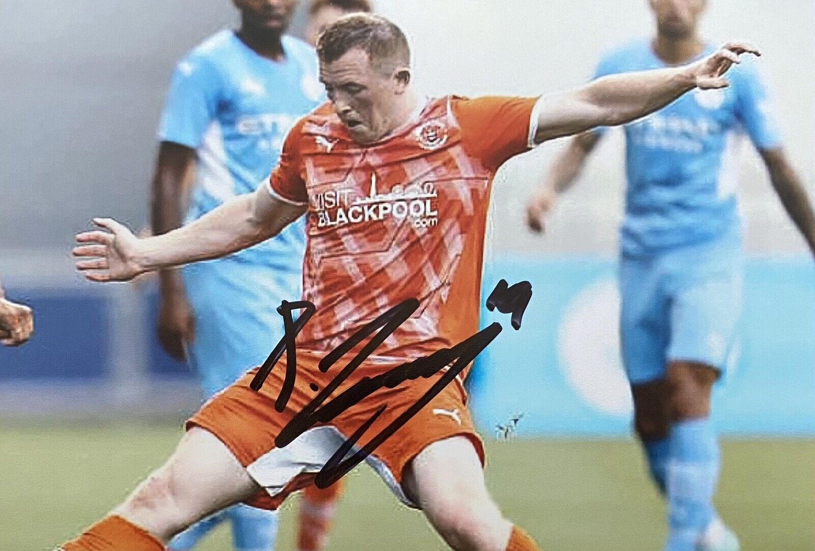 Shayne Lavery Genuine Hand Signed Blackpool 6X4 Photo Poster painting