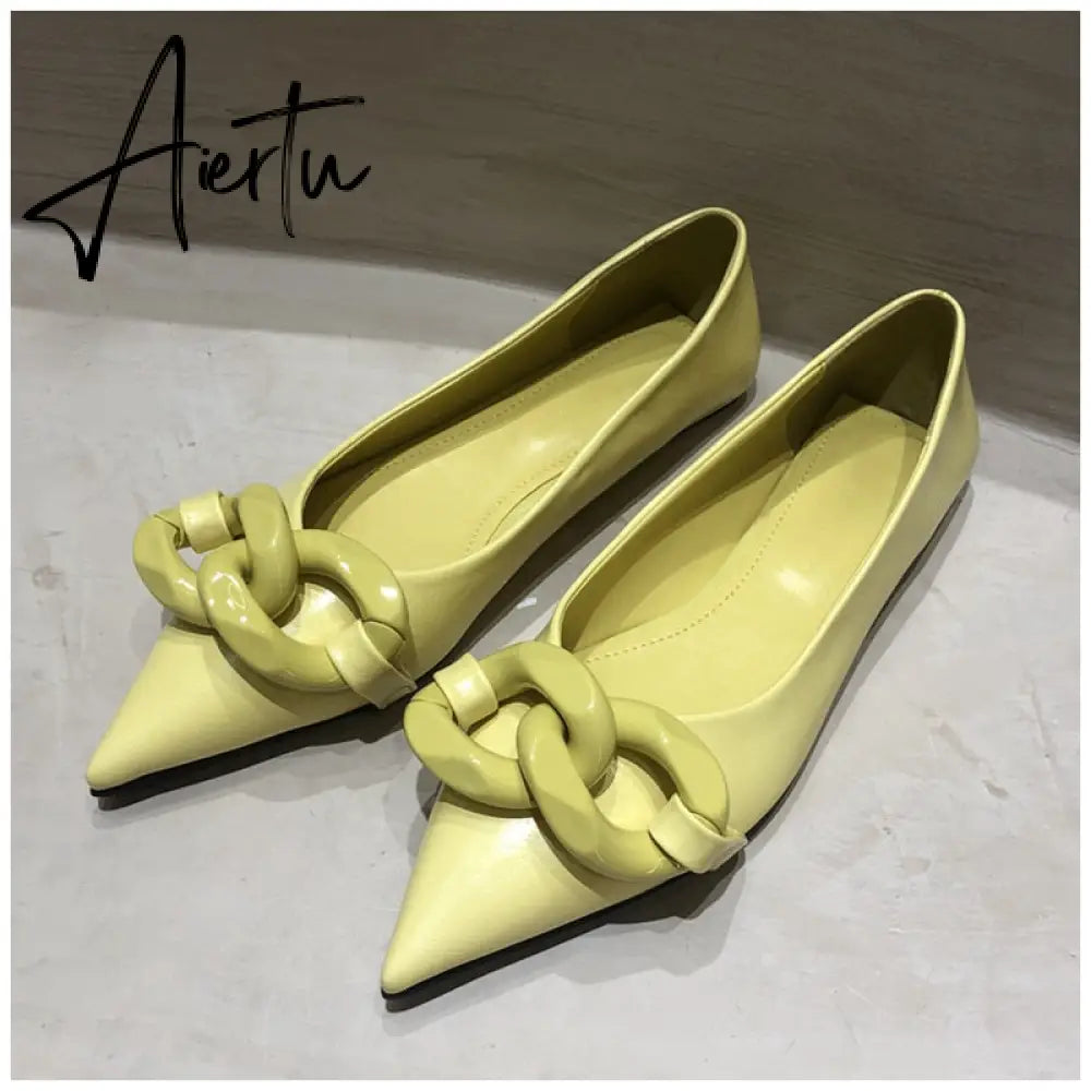 Aiertu  Brand Design Chain Buckle Flat Shoes Women Flat Heel Ballet Pointed Toe Slip On Female Ballerina Casual Loafers Aiertu