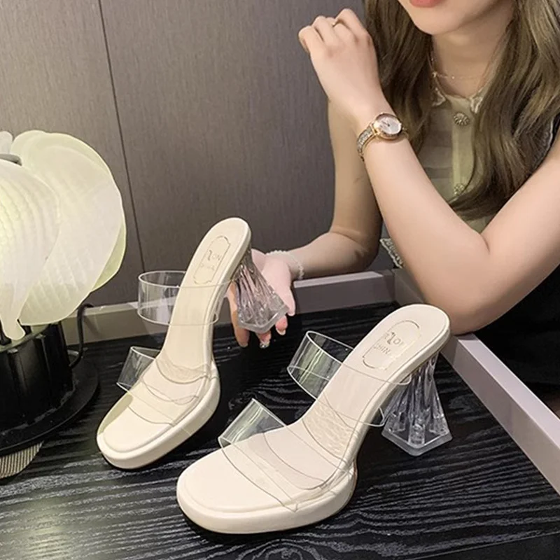 Breakj Breakj On The Thick Background Waterproof Table Transparent Word With High-Heeled Slippers Women Summer Wearing Crystal And Coarse And Cold Slippers