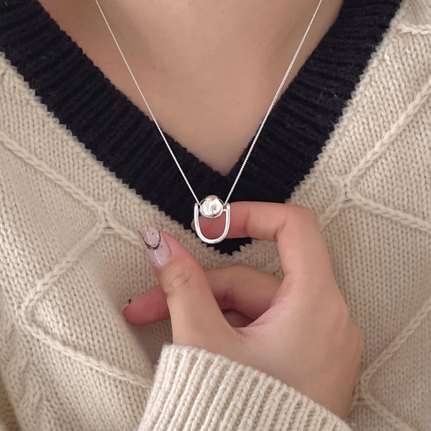 925 Sterling Silver Expressive Circle Polka Dot Round Geometric Silver Necklaces