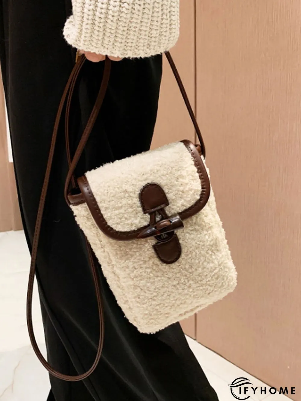 Sherpa Mini Phone Messenger Bag | IFYHOME