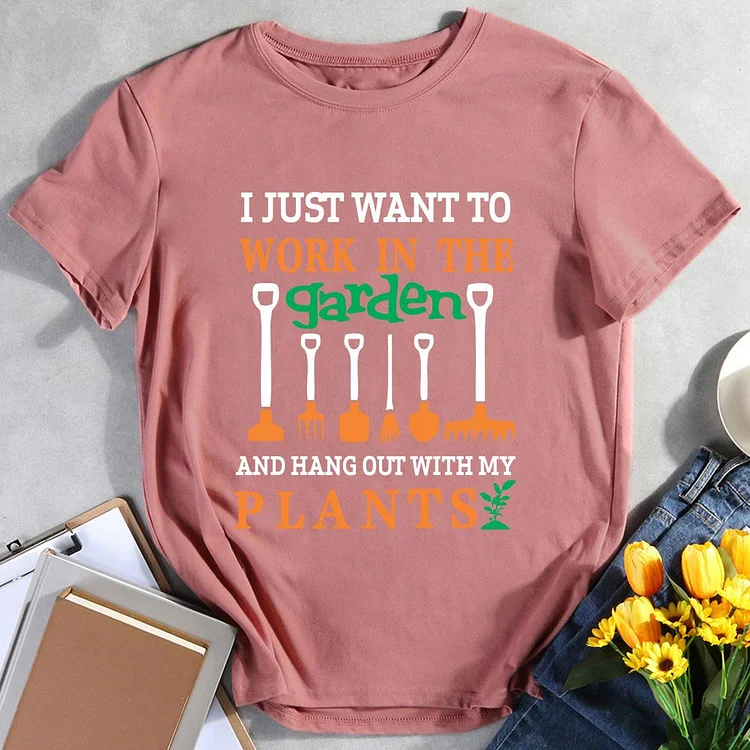 PSL I Just Want to Hang Out in The Garden and Hang Out With My Plants Hiking Tees -012063