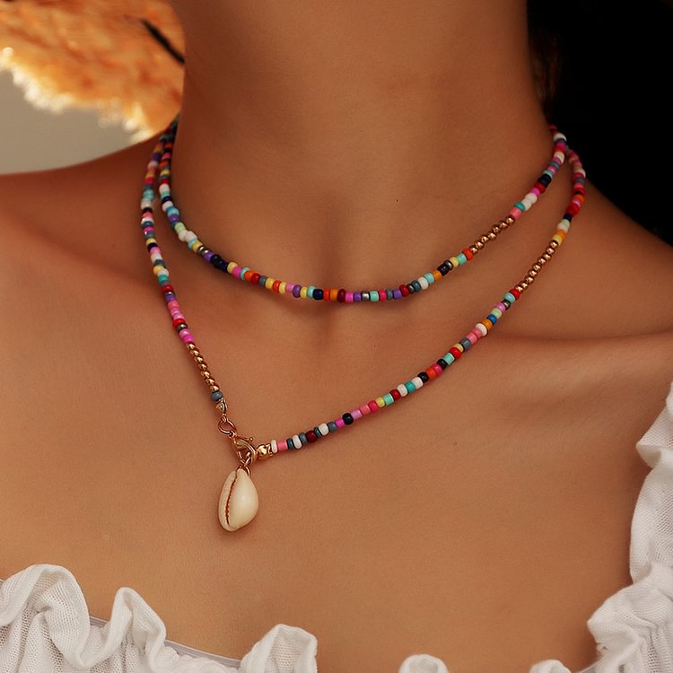 Contrasting double layer Christmas necklace