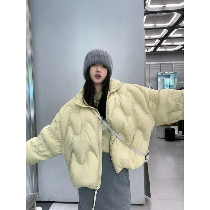 Toloer Jiangnan Home Wave Down Jacket Female Short Money Standing Collar Add Thick Cloud Puff 90 White Duck Velvet Winter New Coat Tide-Outfit Ideas